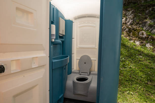 Best Porta potty rental near me  in High Point, FL