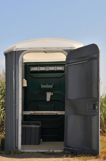 Best Construction site porta potty rental  in High Point, FL